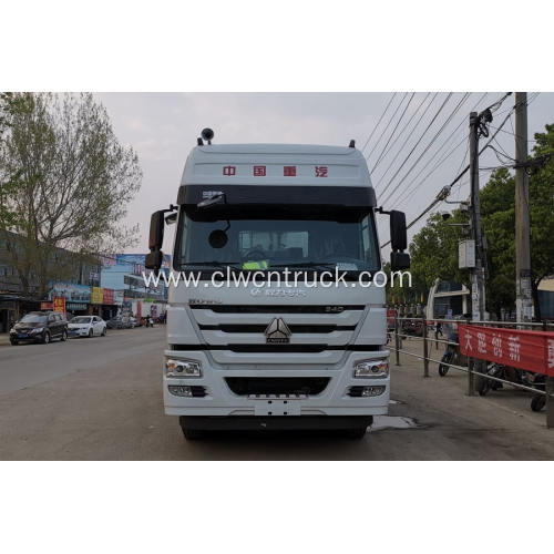 SINOTRUCK 23CBM Bitumen And Gravel Synchronous Seal Truck